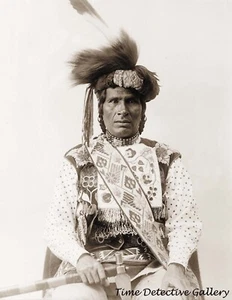 "Midwewinind", A Chippewa Indian Man, White Earth Reservation, Minnesota - 1894 - Bild 1 von 1