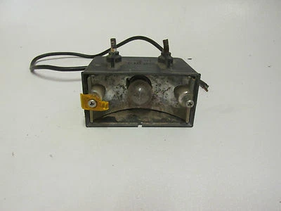  MERCEDES BENZ 450 SLC 350SL 560SL R107, LUZ DE SETA, LENTE FALTANDO - Imagem 1 de 4