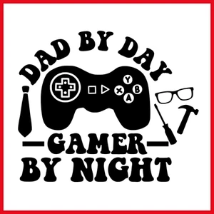 VATERS DAY DAD BY DAY GAMER BY NACHT VINYL ABZIEHBILD TRANSFER AUFKLEBER KONSOLE WERKZEUGE - Bild 1 von 6