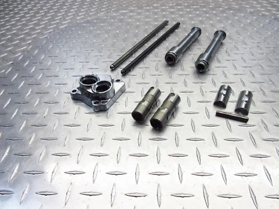 Harley Davidson 2002 02 FXDL Dyna Low Rider varillas de empuje traseras cubierta pernos elevador Foto 1 de 4