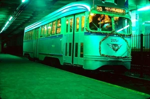 ORIGINAL KODACHROME SLIDE SEPTA PCC #2054 at 30 ST STATION PHILADELPHIA JAN 1979 - Picture 1 of 1