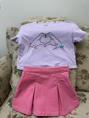 Crewcuts Girls' corduroy pleated Adjustable skirt 6-7  w/Little Pretties Top - Image 1 of 4