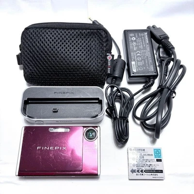 Fujifilm FinePix Z3 Red Compact Digital Camera 5MP Tested Working Japan - Image 1 of 4