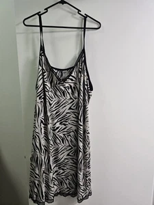 Women's Anko Zebra Pattern Nighty. Size 24. BNWT! RRP $10 - Picture 1 of 7