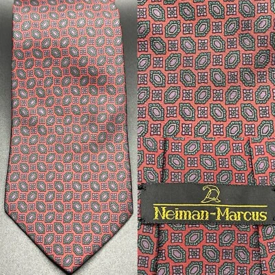 Neiman-Marcus мужской красный синий английский принт шелковый галстук подержанный б/у в отличном состоянии классическая ширина - Изображение 1 из 4