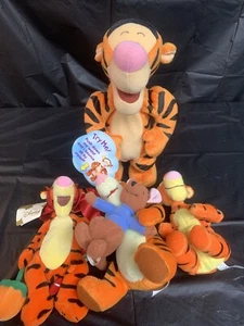 Disney Winnie the Pooh Tigger Plush Lot - Untested - Picture 1 of 3
