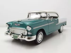 Chevrolet Bel Air Hardtop 1955 Verde Metallico Bianco Modellino 1:18 MotorMax - Foto 1 di 10