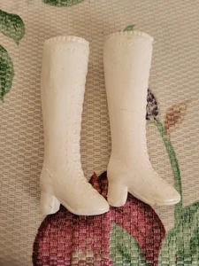 Barbie Schuhe Vintage Stiefel 70er Jahre? weiß BESCHÄDIGT - Bild 1 von 6