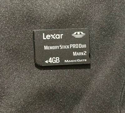Lexar Memory Stick 4gb PSP - Image 1 of 2