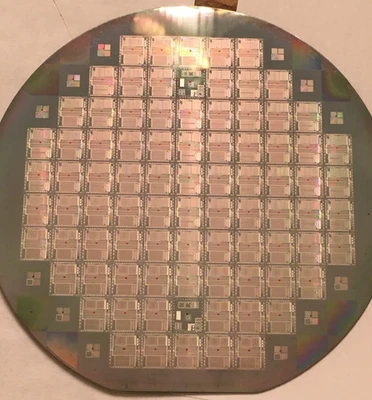 ¿Laboratorios de campanas eléctricos occidentales de 4"? Oblea de silicona años 80 extremadamente rara Foto 1 de 4