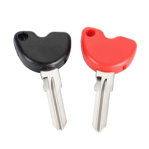 Motorcycle Blank Key For Vespa Modern Vespa ET2 50 Iniezione,ET4 125,GT 125 L - Picture 1 of 14