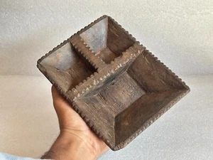 OLD VINTAGE RARE HANDMADE RICH PATINA TRIBAL WOODEN SMALL BOWL/TRAY / PLATE - Picture 1 of 17