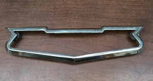 1956 1957 1958 Chevy BelAir 150 210 Trunk emblem Trim Crest Hood Yeoman Nomad - Picture 1 of 4