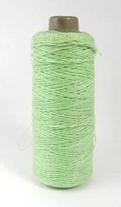 Kreinik Metallic Iron-on Glow-in-The-Dark Honeydew 250M Cone - Picture 1 of 3