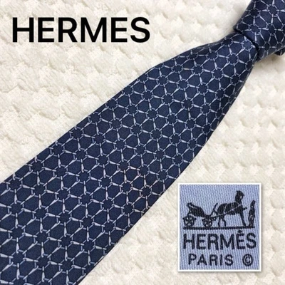 Corbata HERMES Herrajes Patrón de Malla 100% Seda Hecha en Francia 7052 TA Azul Marino Foto 1 de 4
