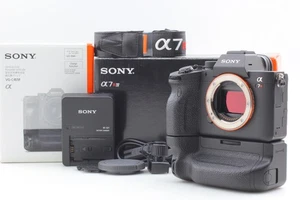 [Top MINT w/Grip] Sony A7RIV A7R4 ILCE-7RM4 61MP Mirrorless Digital Camera JAPAN - Picture 1 of 17