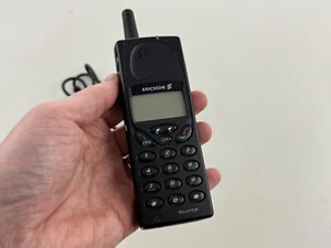 Téléphone Ericsson SH888 + Câble de Données - Photo 1 sur 5