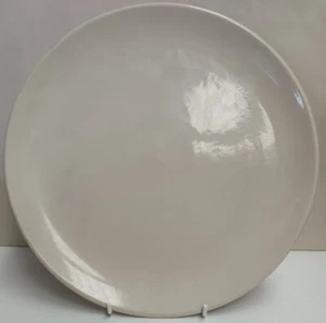 Bendigo Pottery Classic Coupe Style Dinner Plate Almond Gloss Stoneware 28.5cm - Picture 1 of 3