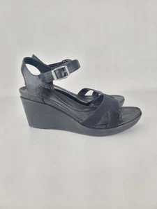 Crocs Leigh II Ankle Cross Strap Wedge Sandals Women's Size 11 Black Summer - Picture 1 of 10