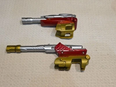 Massive Invincible Iron Man 2008 Electronic Talking Equipo de Reemplazo Pistolas Foto 1 de 4