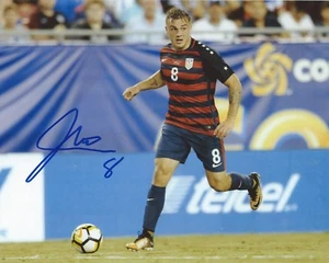 Jordan Morris Signed 8×10 Photo Team USA Soccer Autographed COA C - Picture 1 of 1