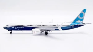 Color de la casa Boeing 737 MAX 9 N7379E JC alas LH4291 escala 1:400 - Imagen 1 de 2