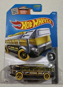2015 Hot Wheels Hot Wheels High School Bus Super CHROME - Picture 1 of 2