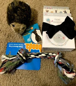 3-New DOG Stacked Memo Pads Chasing Baxter, Rope Bone & Tug, Hedgehog Plush Toy. - Picture 1 of 5