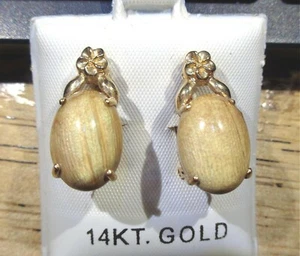 SOLID 14K YELLOW GOLD HAWAIIAN PLUMERIA NATURAL GOLD CORAL FRENCH CLIP EARRINGS - Picture 1 of 12