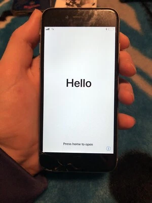 Apple iPhone 6 - 64 GB - Gris espacial (Verizon) A1549 (CDMA) Pantalla agrietada 4 piezas Foto 1 de 4