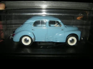 1:24 Fabbri Renault 4CV azul/azul en VP - Imagen 1 de 1