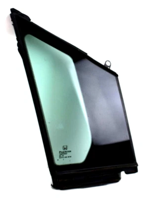 2018-2021 Honda Odyssey Front Right Side Window Glass Corner Vent 73330-thr - Image 1 of 4