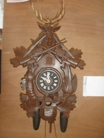 German made Badishe. Linden Wood Hunter 8 Day Cuckoo Clock CK3036 Cover