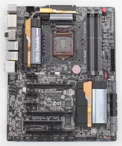 Gigabyte GA-Z87X-UD5H Intel Z87 ATX Mainboard Sockel 1150 (#15971) - Bild 1 von 3