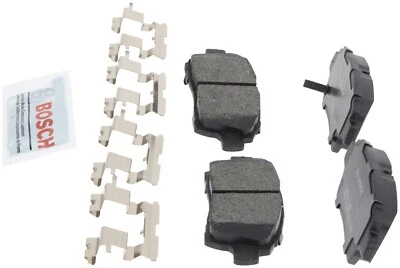 Pastillas de freno delanteras de cerámica QuietCast 2001 para Toyota MR2 Spyder Bosch 2000-2002 Foto 1 de 4