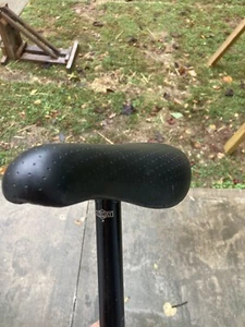 Sunday S-Badge BMX Seat And Post 25.4 - Picture 1 of 2