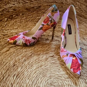 Nine West | wnFAIZA2 | High Heels w/ Pointy Toe In Pink 660 (Rose Floral) Sz 7M - Picture 1 of 14
