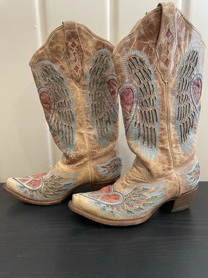 Corral Vintage Western RED Heart Angel Wings Womens Cowboy Boots Size 8M - Image 1 of 4