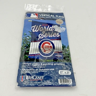 Chicago Cubs 2016 Serie Mundial 27 x 37 bandera vertical NUEVO Wrigley MLB bandera de patio Foto 1 de 4