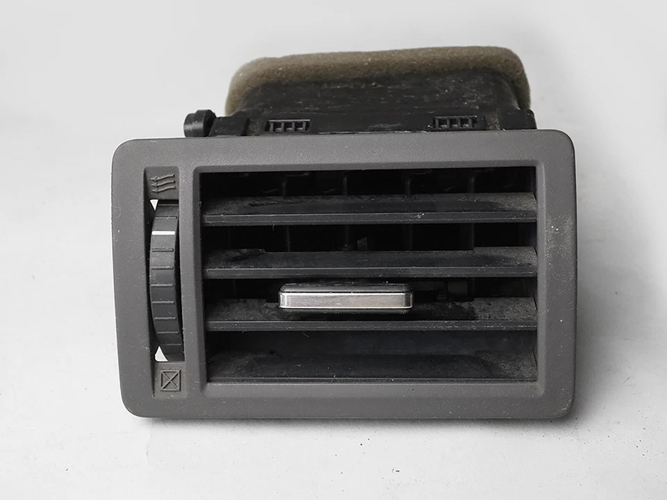 2010 - 2011 Mercury Milan Air Vent Grille Dashboard Nozzle Left Lh 19891Ac Foto 1 de 4