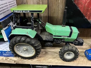 Vintage 1986 ERTL 1/16 DEUTZ-ALLIS 6240 TRACTOR 1261-8691 Used - Picture 1 of 11