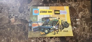 1965 Corgi Toys ENGLISH Catalog Excellent Condition - Picture 1 of 4