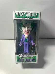 DC Universe - Funko Wacky Wobbler - THE JOKER - NEW IN BOX - Picture 1 of 4