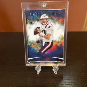 2021 Panini Origins - Rookie White Jersey #105 Mac Jones (RC) - Picture 1 of 2