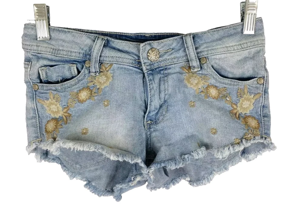 Rue21 Floral Bordado Mujer Denim Hot Pantalones Cortos Talla 1/2 Elástico Lavado Ligero Foto 1 de 4