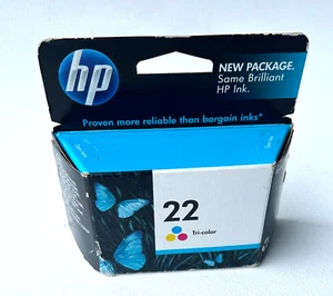 Genuine HP 22 Color Ink Cartridge TRI-COLOR D1560 D2345 D2360 F2110 F2240 F2180 - Picture 1 of 3