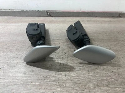 2008 VOLVO S80 PASSENGER & DRIVER SIDE HEADLIGHT WASHER JET NOZZLES PAIR - Image 1 of 4