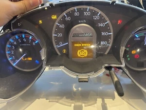 Honda Fit Hybrid Instrument Cluster In English Service - Picture 1 of 1