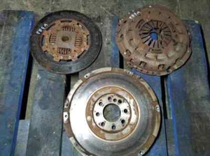 P8FA KIT D´EMBRAYAGE / 165709 POUR FORD TRANSIT CAJA CERRADA ´06 FT 260 K CORTO - Picture 1 of 2