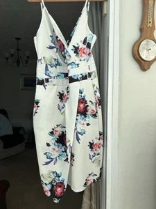 Missi London Blumenkleid Größe 18 - Bild 1 von 6